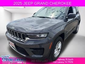 2025 Jeep Grand Cherokee Laredo 4x2