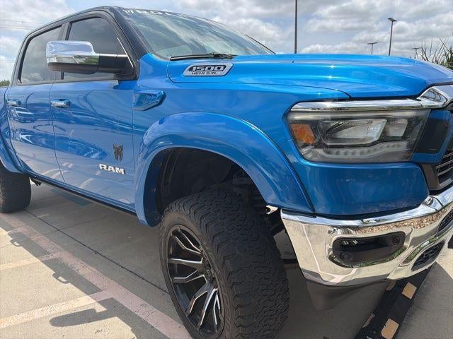 2022 RAM 1500 Laramie 4x4 Crew Cab 5'7" Box