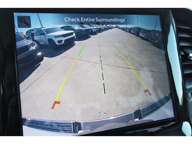 2022 RAM 1500 Laramie 4x4 Crew Cab 5'7" Box