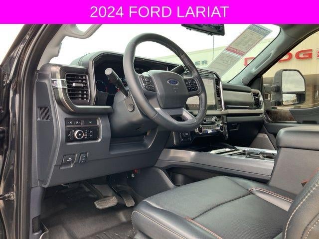 2024 Ford Super Duty F-250 SRW LARIAT 4WD Crew Cab 6.75' Box