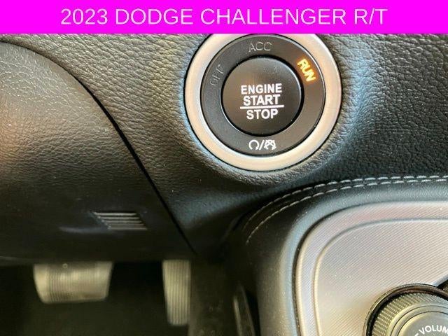 2023 Dodge Challenger R/T RWD