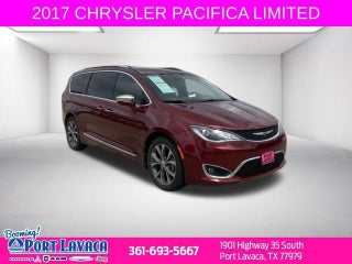 2017 Chrysler Pacifica Limited FWD