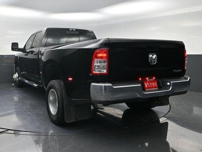 2024 RAM 3500 Tradesman 4x4 Crew Cab 8' Box