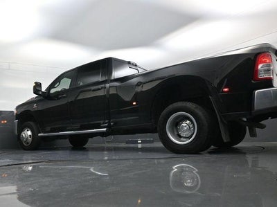 2024 RAM 3500 Tradesman 4x4 Crew Cab 8' Box
