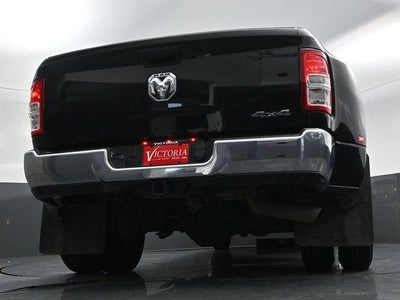 2024 RAM 3500 Tradesman 4x4 Crew Cab 8' Box