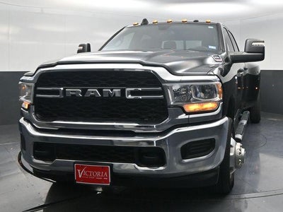 2024 RAM 3500 Tradesman 4x4 Crew Cab 8' Box
