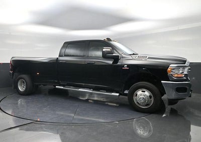 2024 RAM 3500 Tradesman 4x4 Crew Cab 8' Box