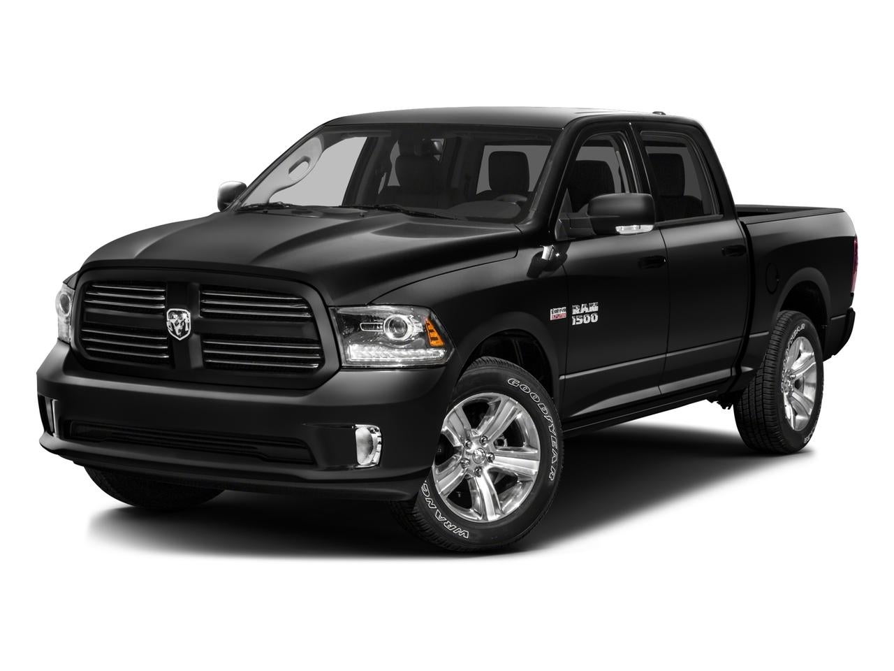 2016 RAM 1500 2WD Crew Cab 5.7 Ft Box Express