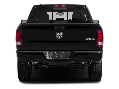 2016 RAM 1500 2WD Crew Cab 5.7 Ft Box Express