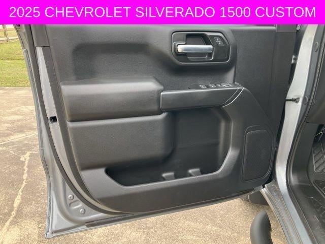 2025 Chevrolet Silverado 1500 Crew Cab Short Box 2-Wheel Drive Custom