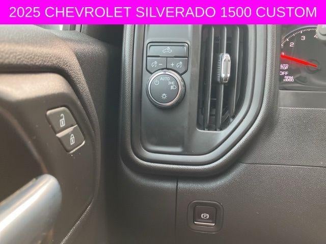 2025 Chevrolet Silverado 1500 Crew Cab Short Box 2-Wheel Drive Custom