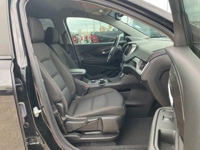 2023 GMC Terrain FWD 4dr SLE