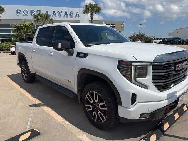 2023 GMC Sierra 1500 Crew Cab Short Box 4-Wheel Drive AT4