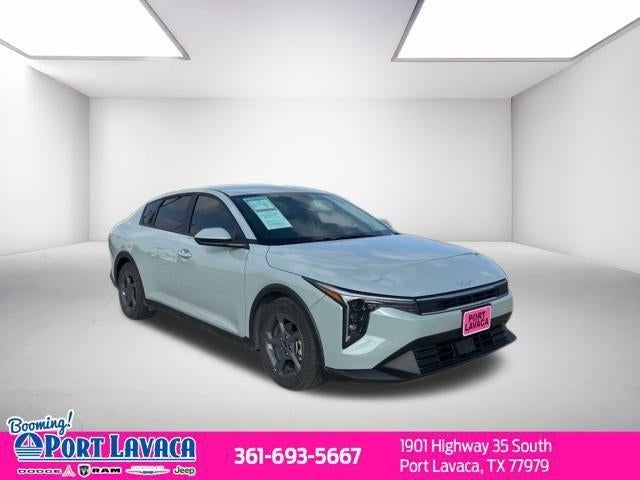 2025 Kia K4 LXS FWD