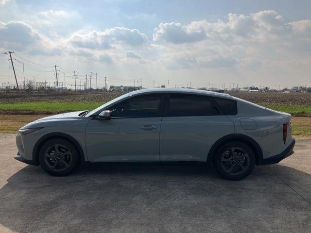 2025 Kia K4 LXS FWD