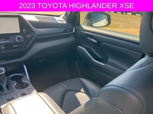 2023 Toyota Highlander L FWD (Natl)