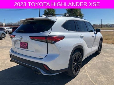 2023 Toyota Highlander L FWD (Natl)