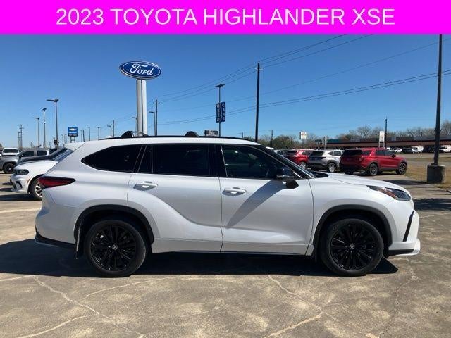 2023 Toyota Highlander L FWD (Natl)