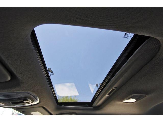 2025 Hyundai ELANTRA SEL Convenience IVT