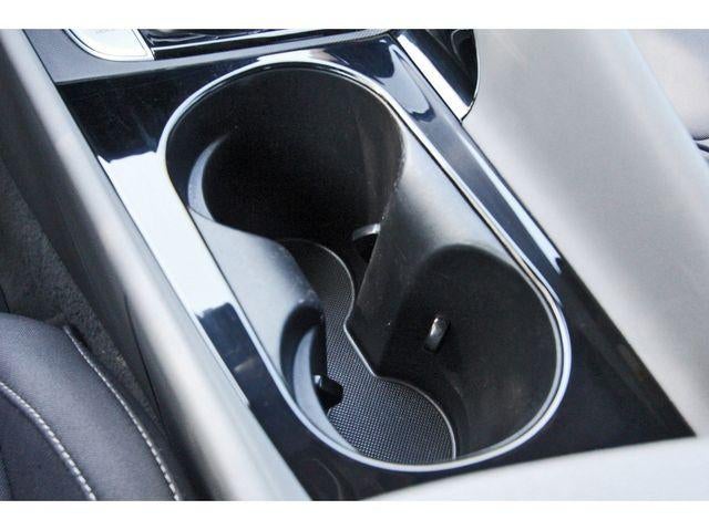 2025 Hyundai ELANTRA SEL Convenience IVT