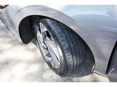 2025 Hyundai ELANTRA SEL Convenience IVT