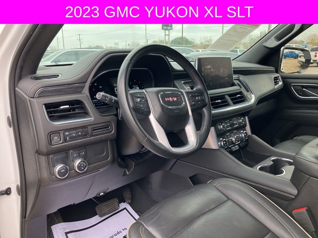 2023 GMC Yukon XL SLT