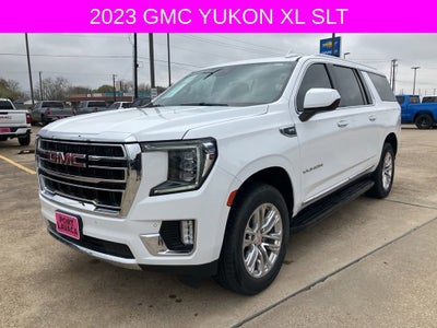 2023 GMC Yukon XL SLT
