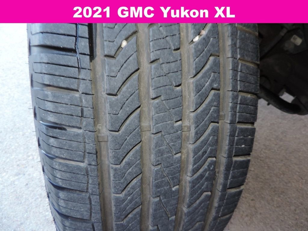 2021 GMC Yukon XL AT4