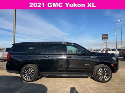 2021 GMC Yukon XL AT4
