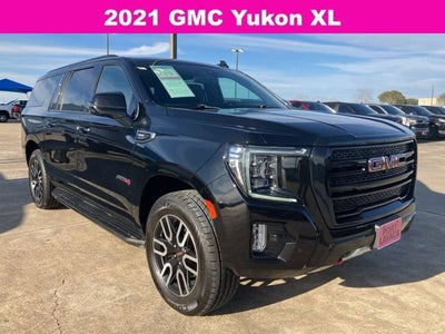 2021 GMC Yukon XL AT4
