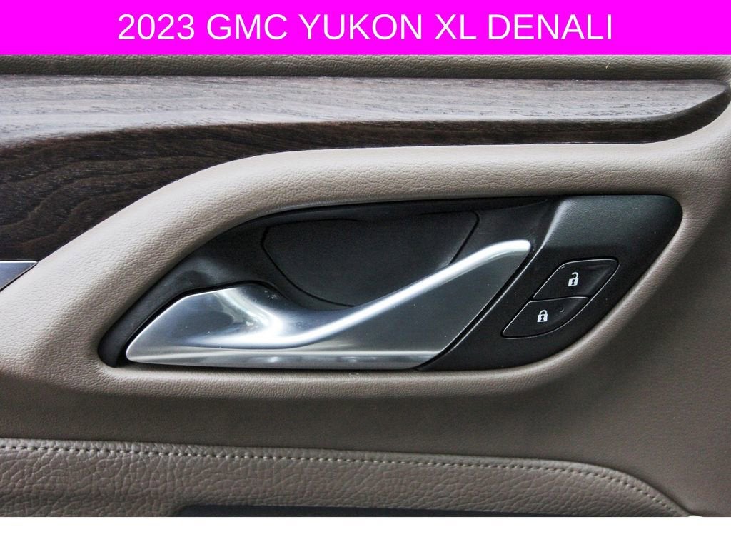 2023 GMC Yukon XL Denali