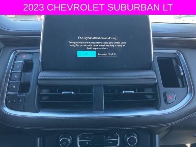 2023 Chevrolet Suburban LT