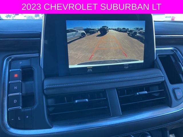 2023 Chevrolet Suburban LT