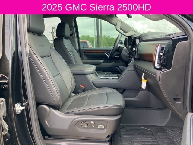 2025 GMC Sierra 2500 HD Denali