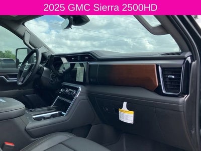 2025 GMC Sierra 2500 HD Denali