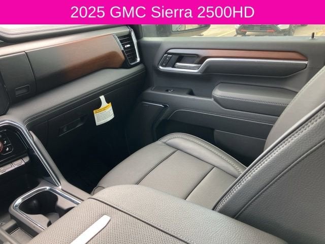 2025 GMC Sierra 2500 HD Denali