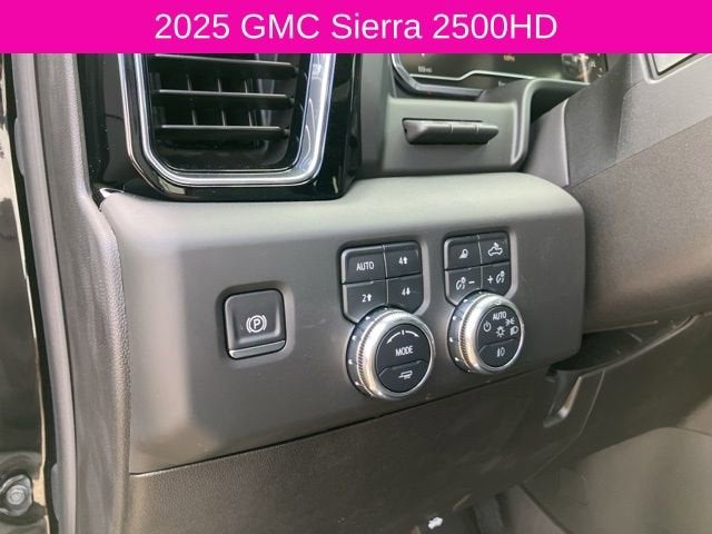 2025 GMC Sierra 2500 HD Denali