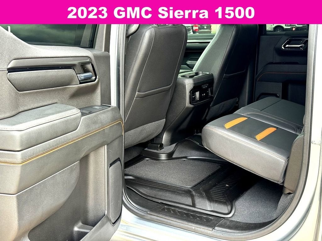 2023 GMC Sierra 1500 AT4