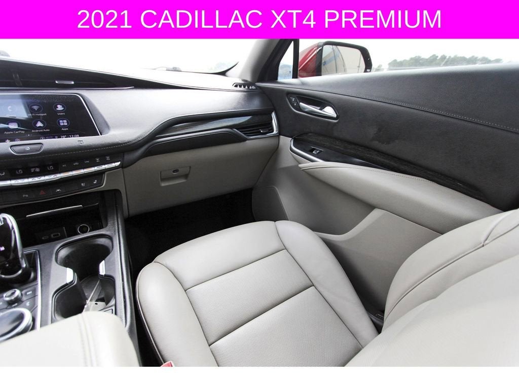 2021 Cadillac XT4 Premium Luxury