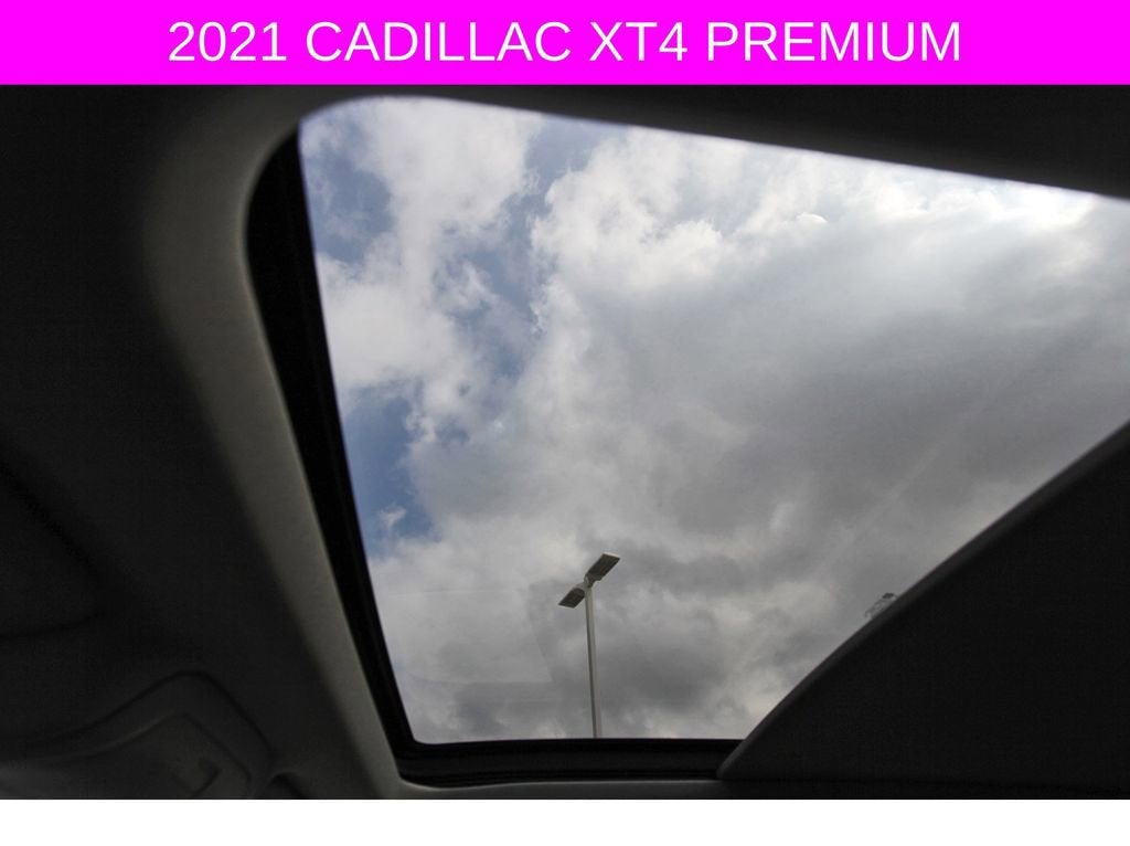 2021 Cadillac XT4 Premium Luxury