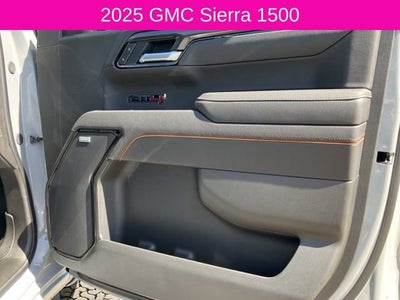 2025 GMC Sierra 1500 AT4