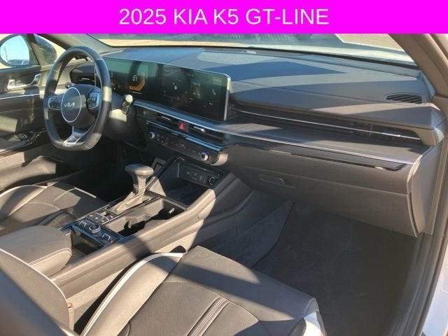 2025 Kia K5 GT-Line