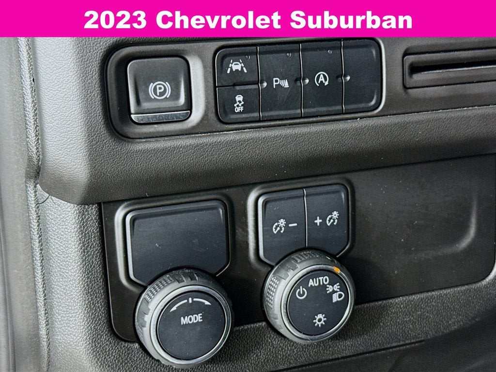 2023 Chevrolet Suburban Premier