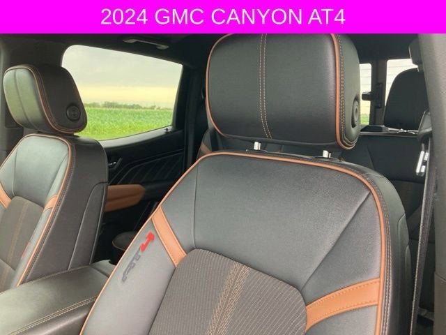 2024 GMC Canyon AT4