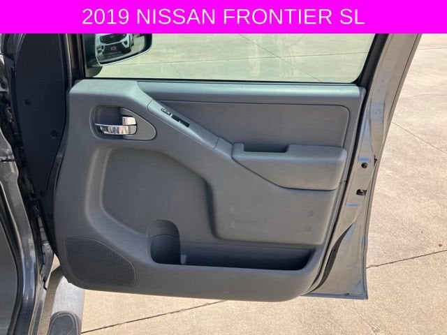 2019 Nissan Frontier SL