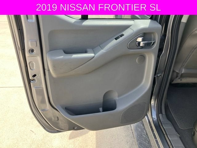 2019 Nissan Frontier SL