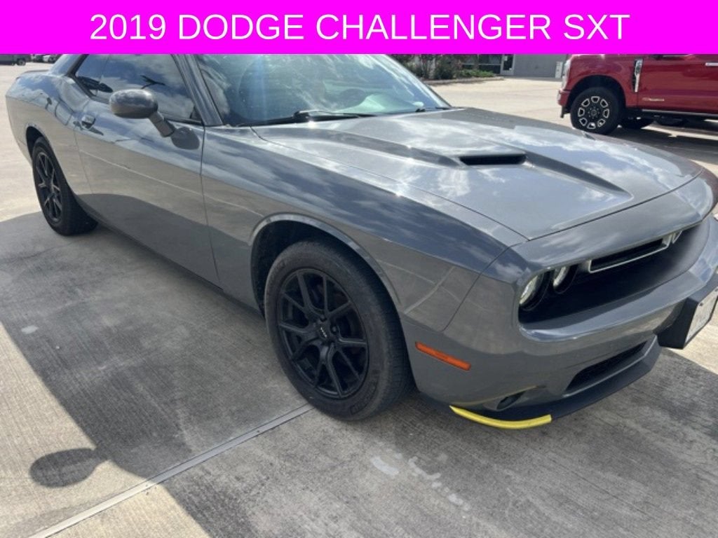 2019 Dodge Challenger SXT