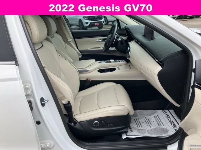 2022 Genesis GV70 2.5T