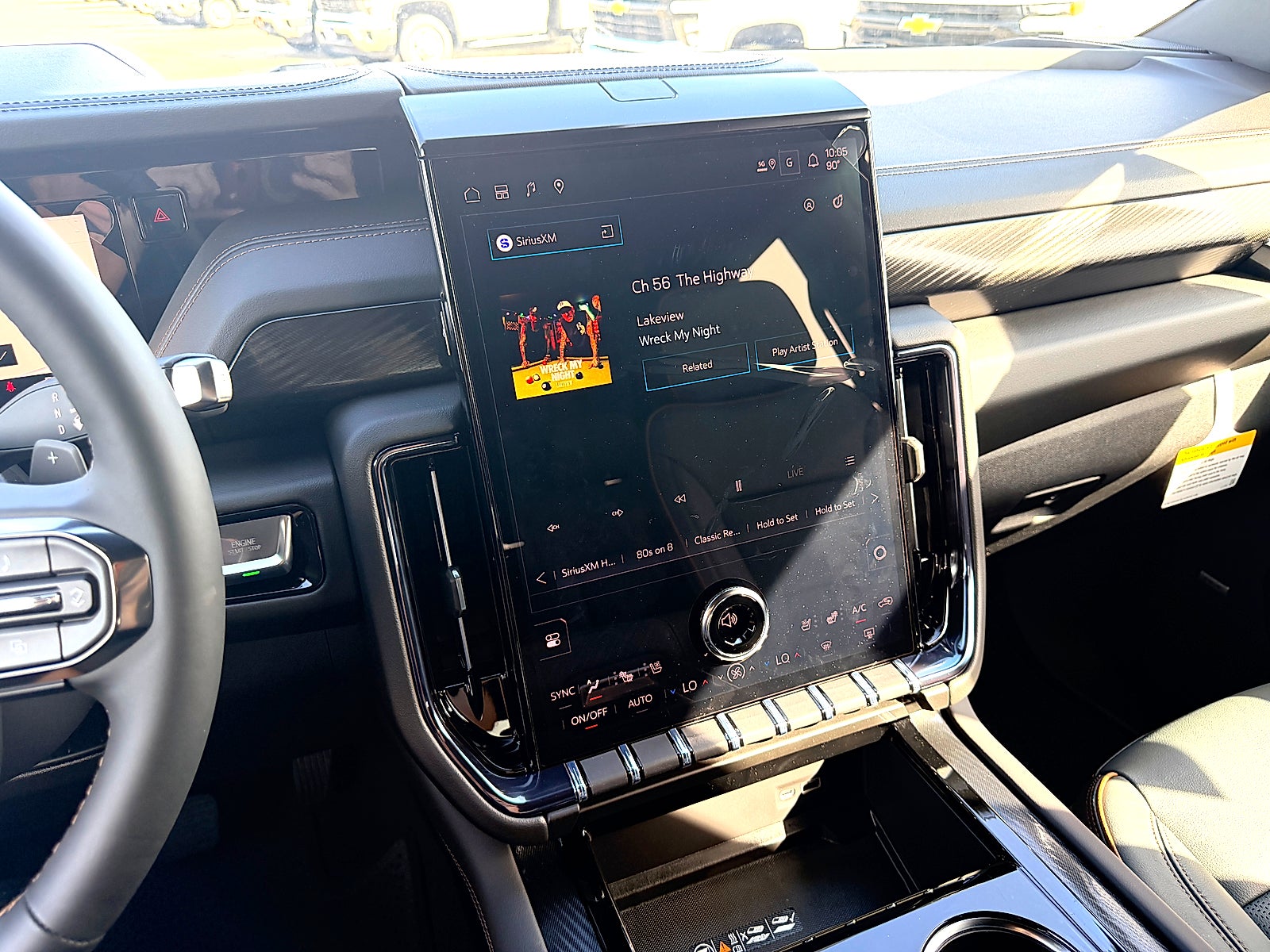 2026 GMC Yukon AT4 - Photo 35