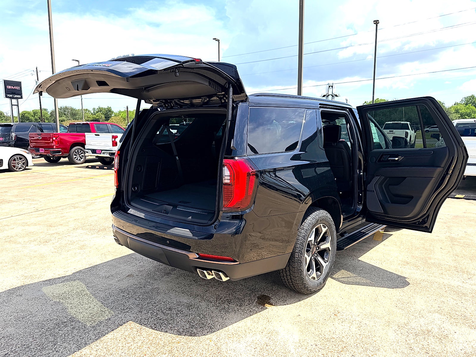 2026 GMC Yukon AT4 Ultimate